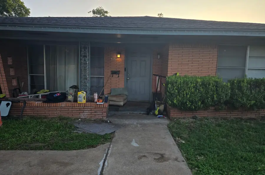 916 Meyer Street, Sealy, TX 77474 - #2