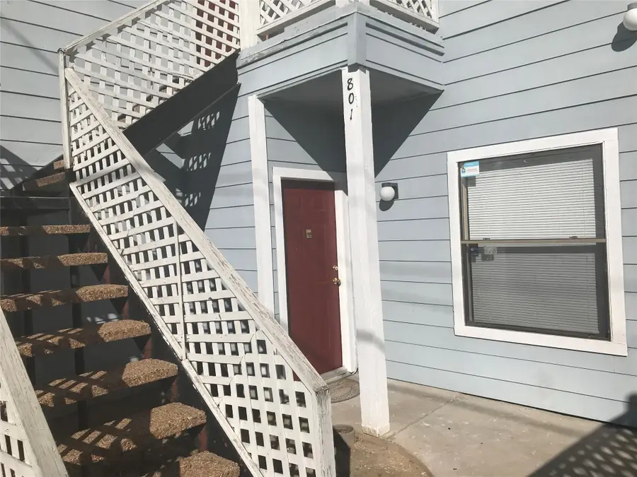 14550 Fonmeadow Drive #801, Houston, TX 77035 - Image #3