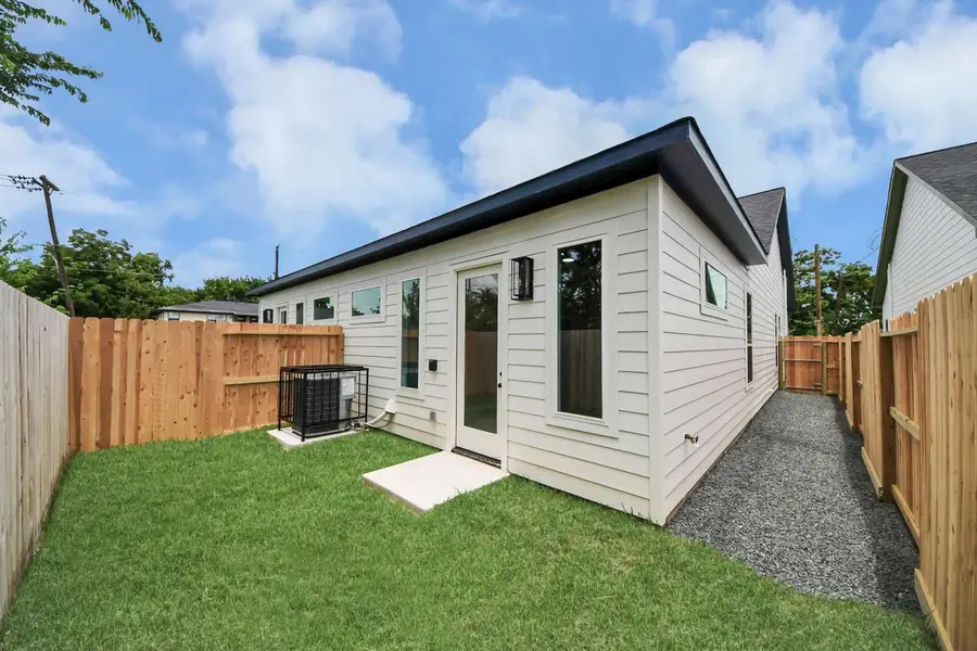7906 Gladstone Street, Houston, TX 77051 - #3
