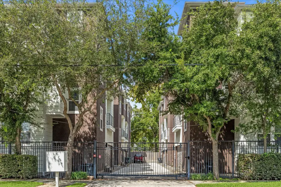 1113 W 18th Street #B, Houston, TX 77008 - Image #2