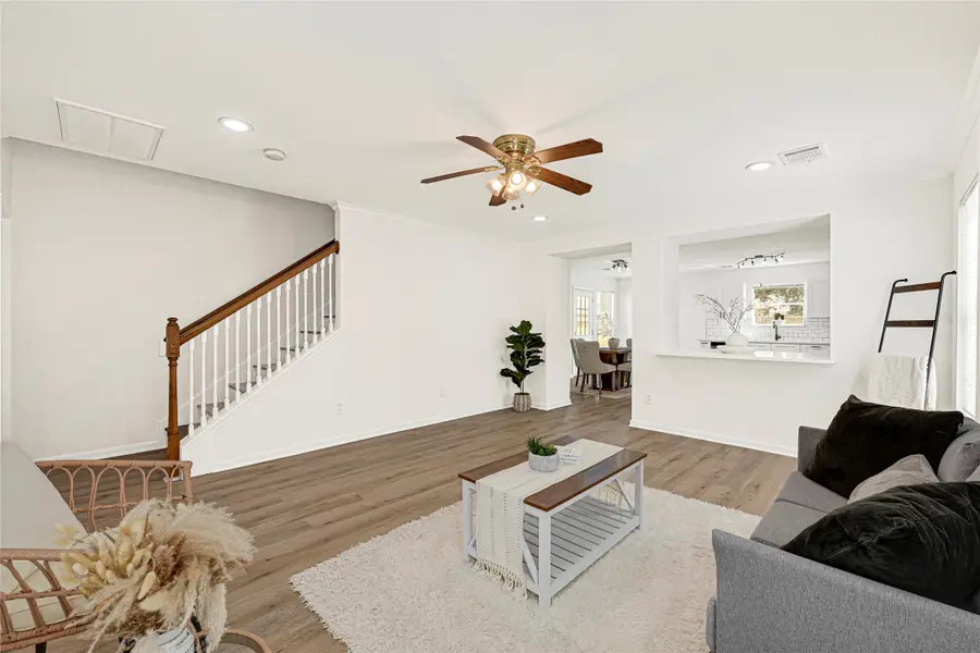 12042 Mallard Stream Court, Houston, TX 77038 - Image #3