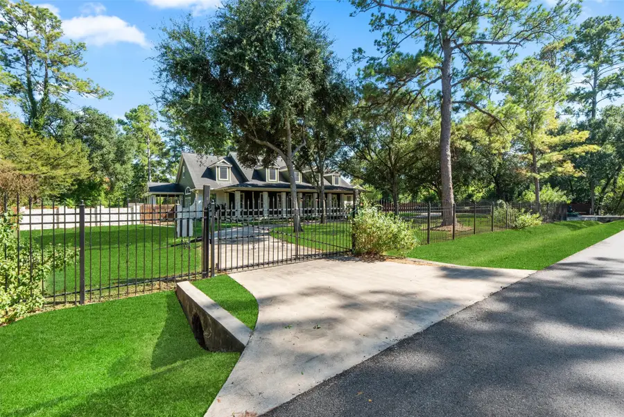10 Rollingwood Drive, Houston, TX 77080 - #3