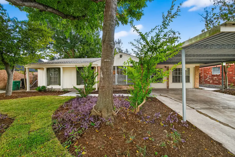 3907 Grapevine Street, Houston, TX 77045 - Image #2