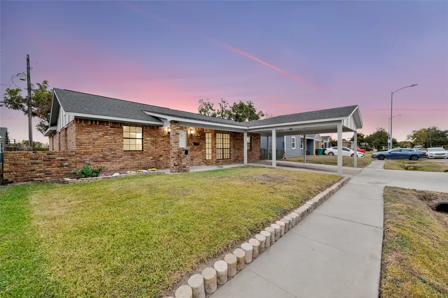 3201 Stallings Drive, Houston, TX 77088 - Image #3