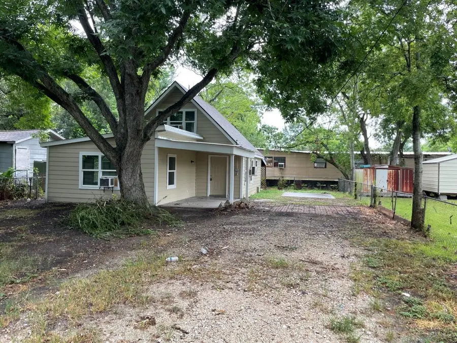 4743 6th Street, Bacliff, TX 77518 - Image #2