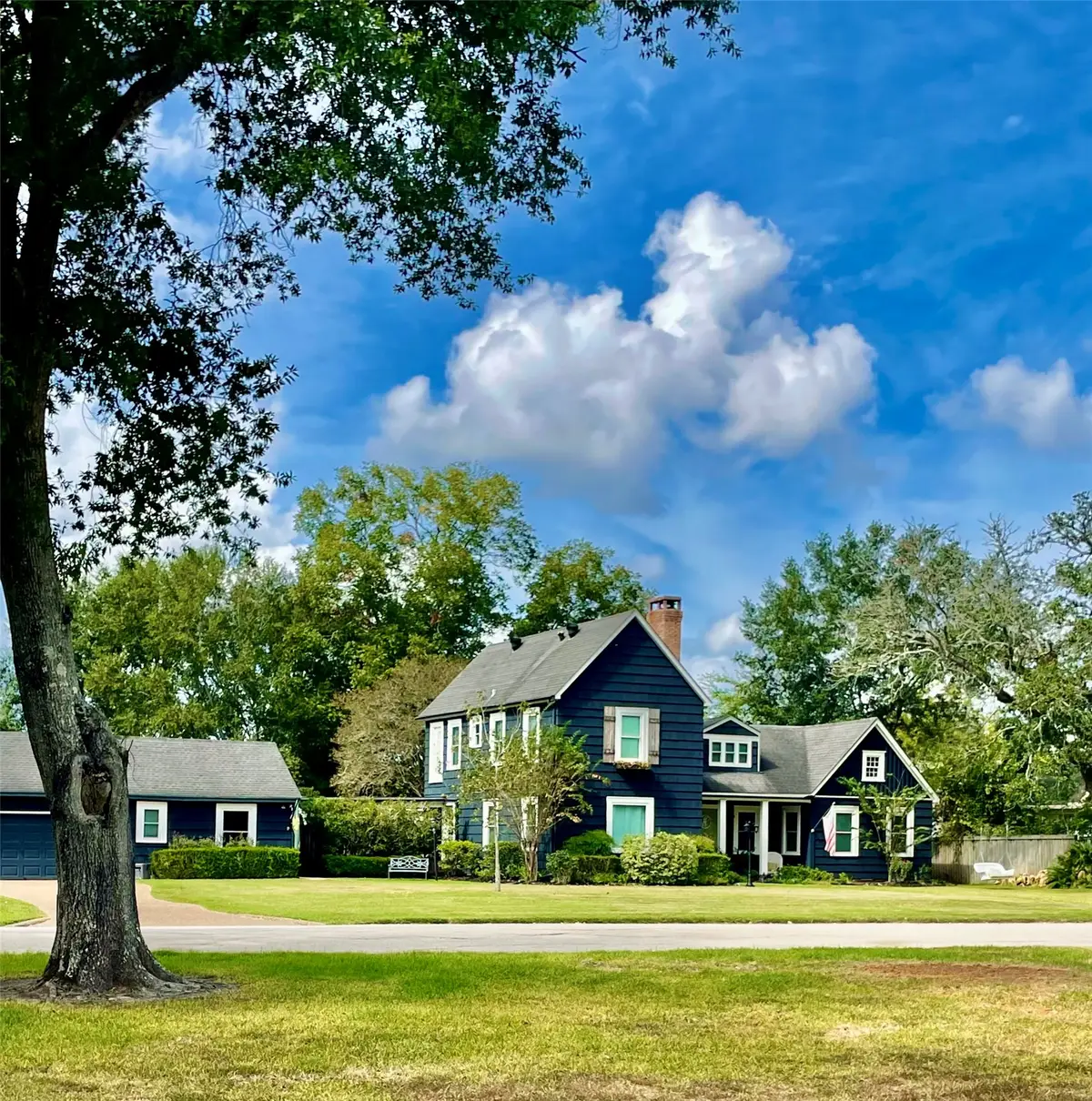 250 W Caldwood Drive, Beaumont, TX 77707 - #1