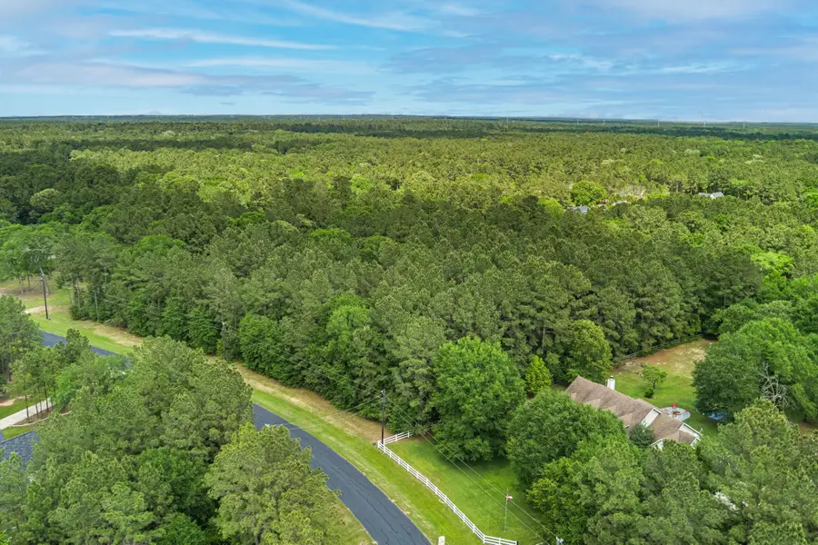 30041 Round Up Drive, Waller, TX 77484 - Image #3