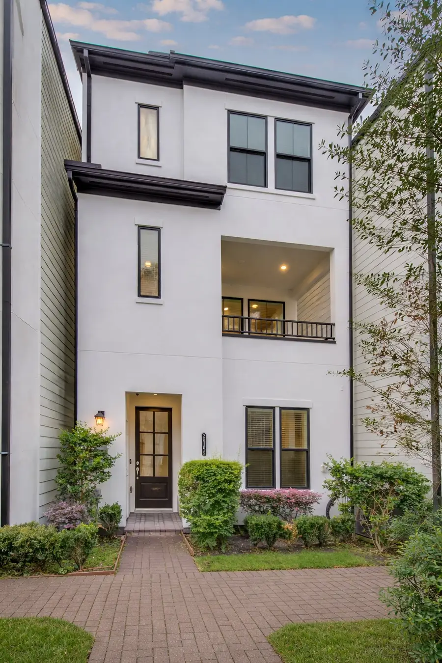 2810 Grand Fountains Drive #B, Houston, TX 77054 - #2