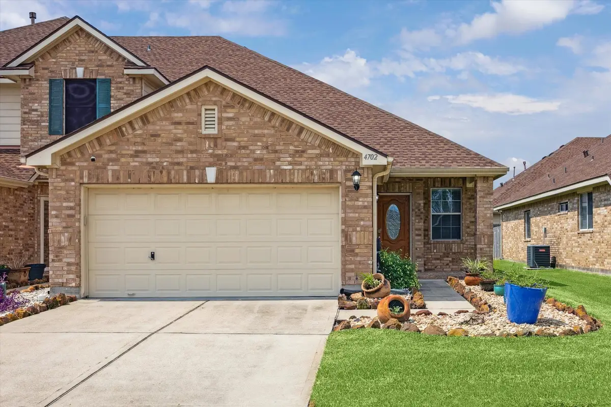 4702 Arbor Lane, Pasadena, TX 77505 - Image #1