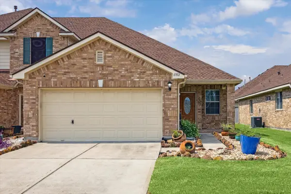 4702 Arbor Lane, Pasadena, TX 77505