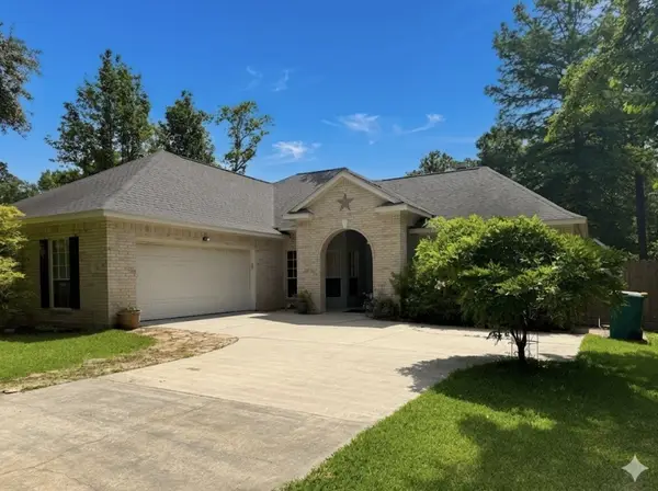 43 Rolling Hills Drive W, Conroe, TX 77304