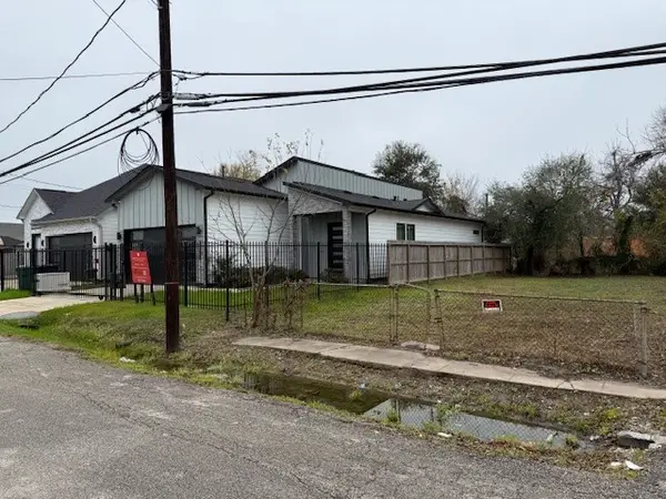 3510 Cobb Street, Houston, TX 77004