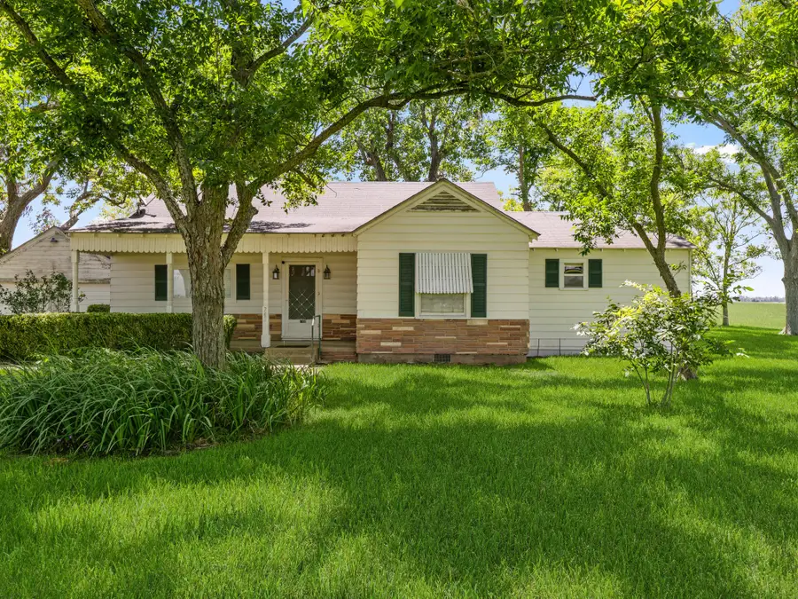 742 County Road 107, Boling, TX 77420 - #2