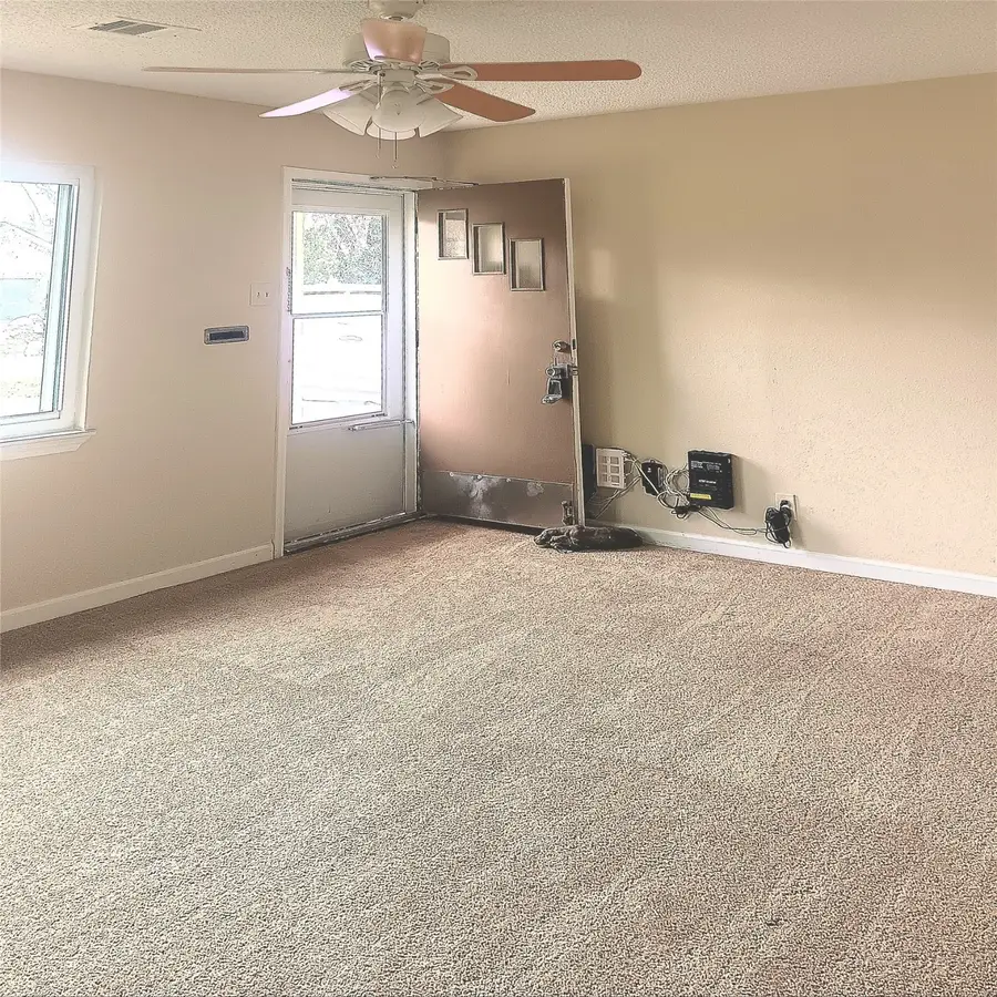 8913 Linda Vista Road, Houston, TX 77078 - Image #3