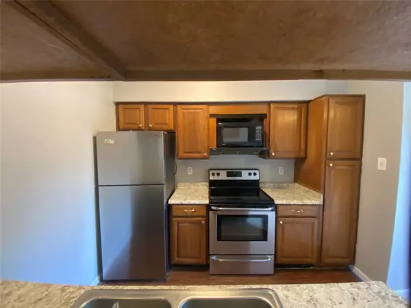 10855 Meadowglen Lane #1009, Houston, TX 77042