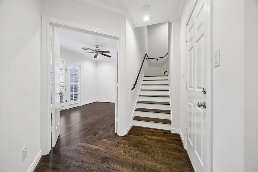 1904 Greenwich Place Drive, Houston, TX 77019 - #3