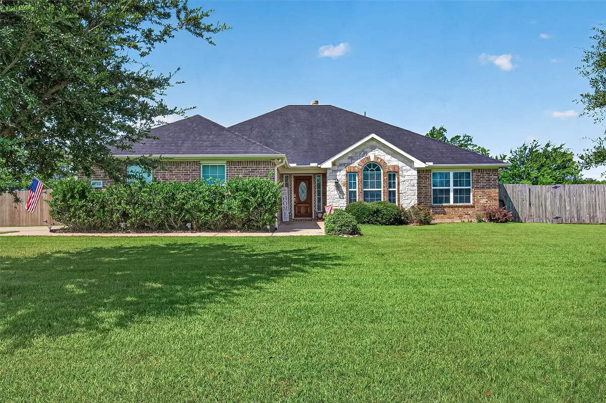 10706 Harry Drive, Needville, TX 77461 - #1