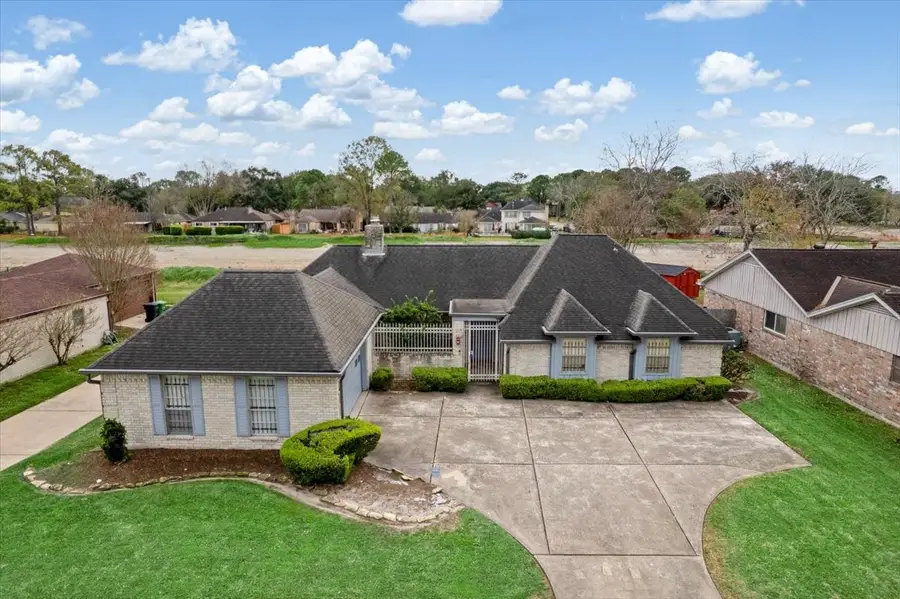 5607 Arncliffe Drive, Houston, TX 77088 - Image #2