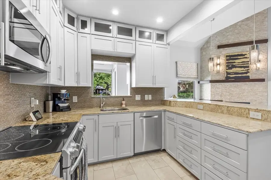 4144 Greystone Way Way #303, Sugar Land, TX 77479 - Image #2