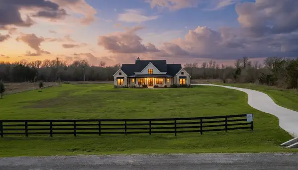 14098 Childress Ranch Drive, Washington, TX 77880