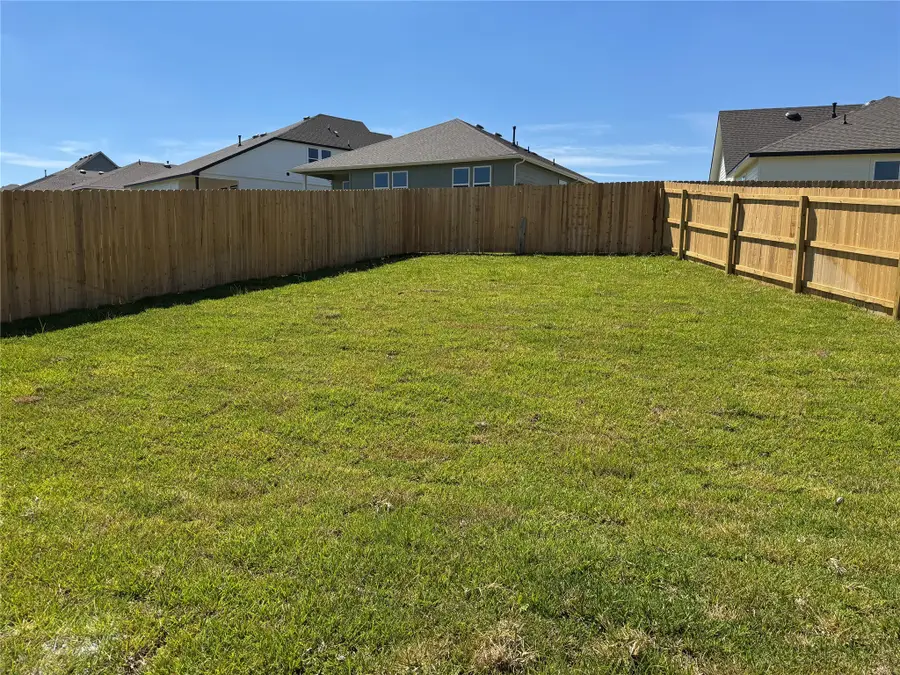 903 Legrand Street, Brenham, TX 77833 - Image #2