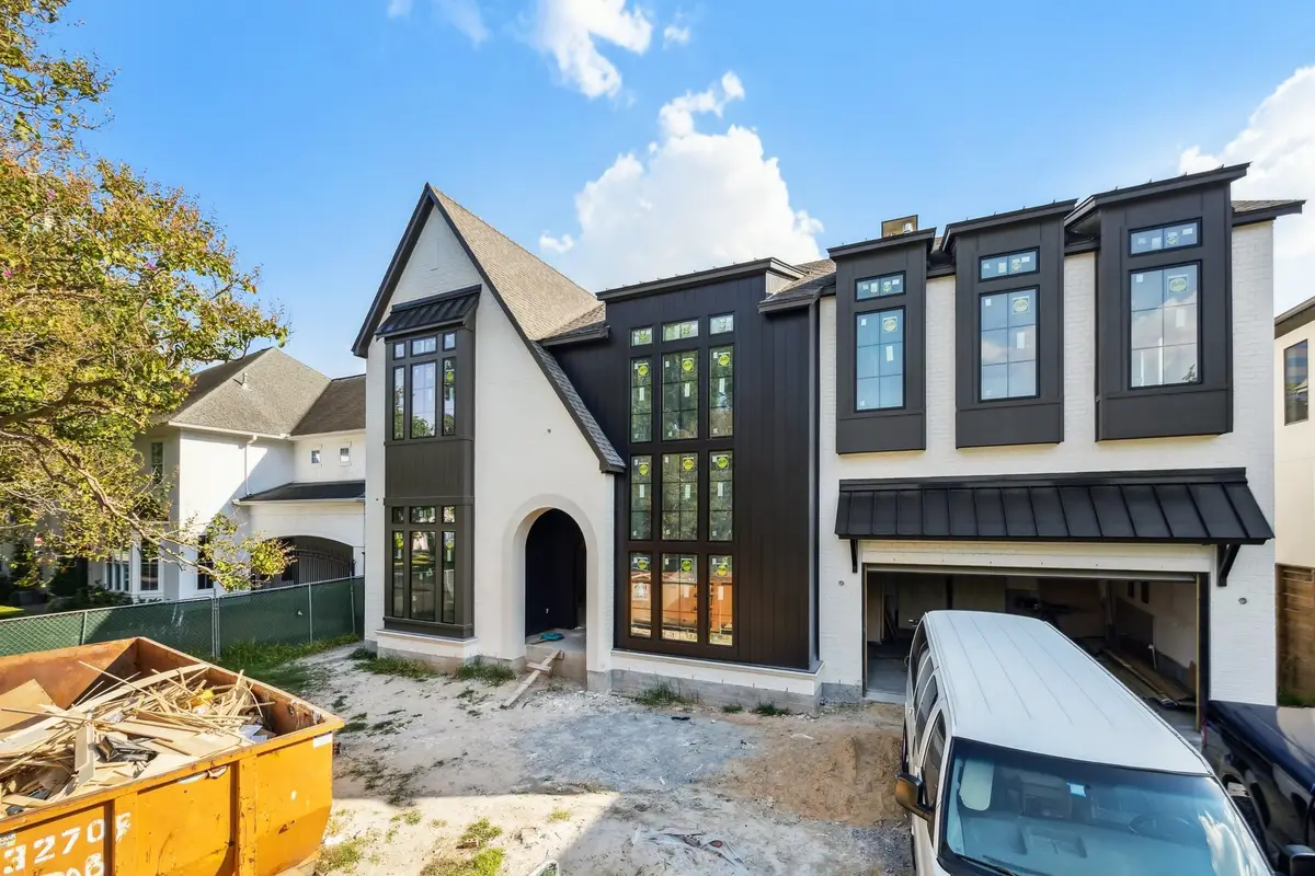 2111 Mcclendon Street, Houston, TX 77030 - Image #1