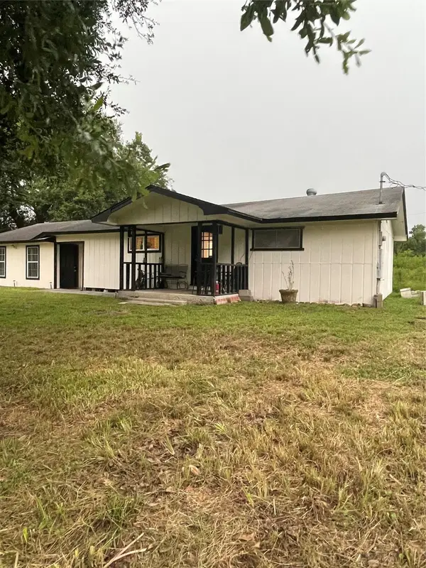 9108 Highway 87 N #OLD, Orange, TX 77632
