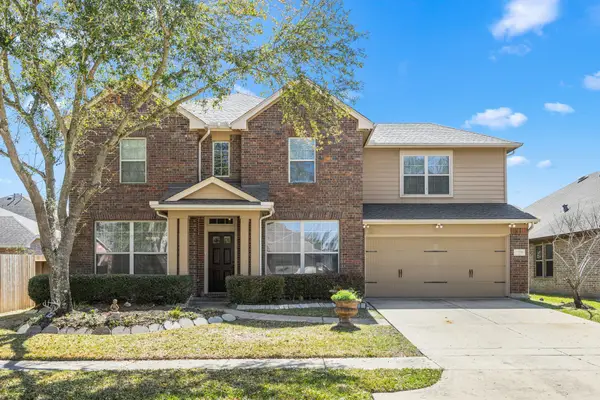 17215 Pine Hollow Landing Court, Houston, TX 77084