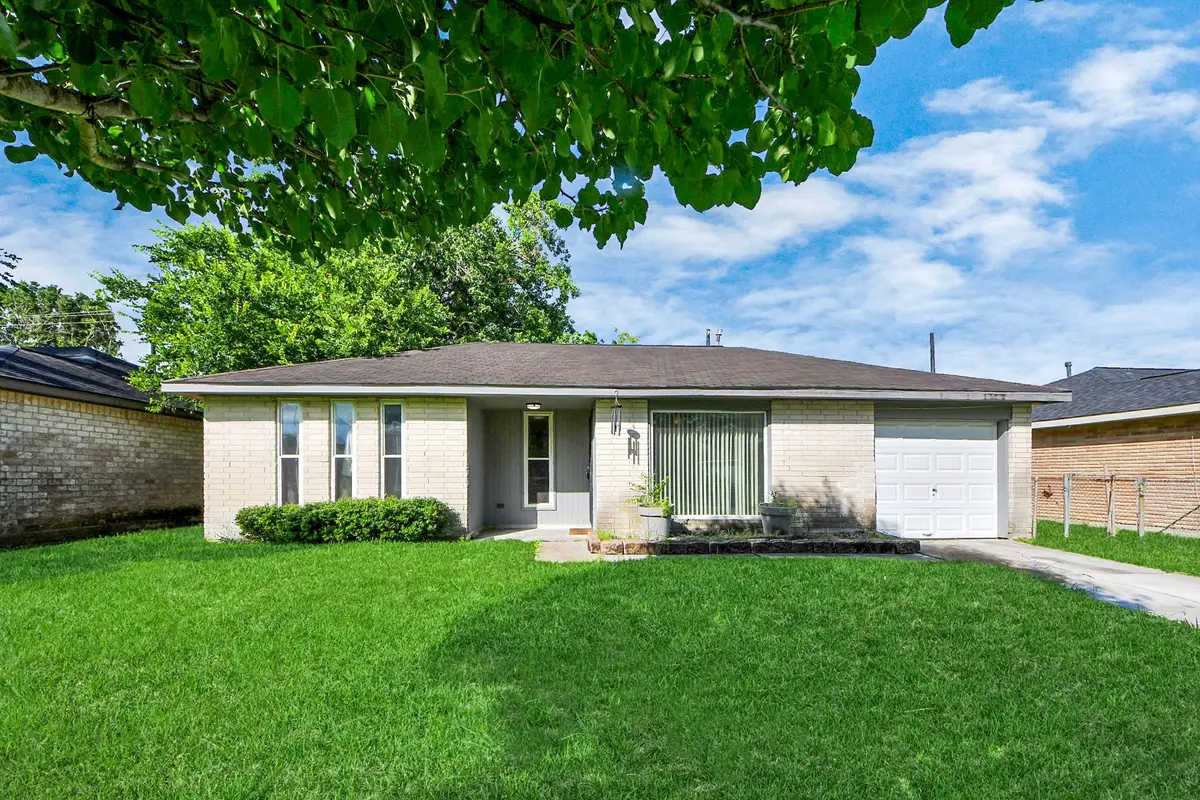 12610 Chiswick Road, Houston, TX 77047 - Image #1