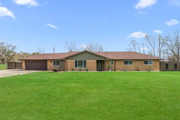 2601 Lazy Bend Street, Pearland, TX 77581