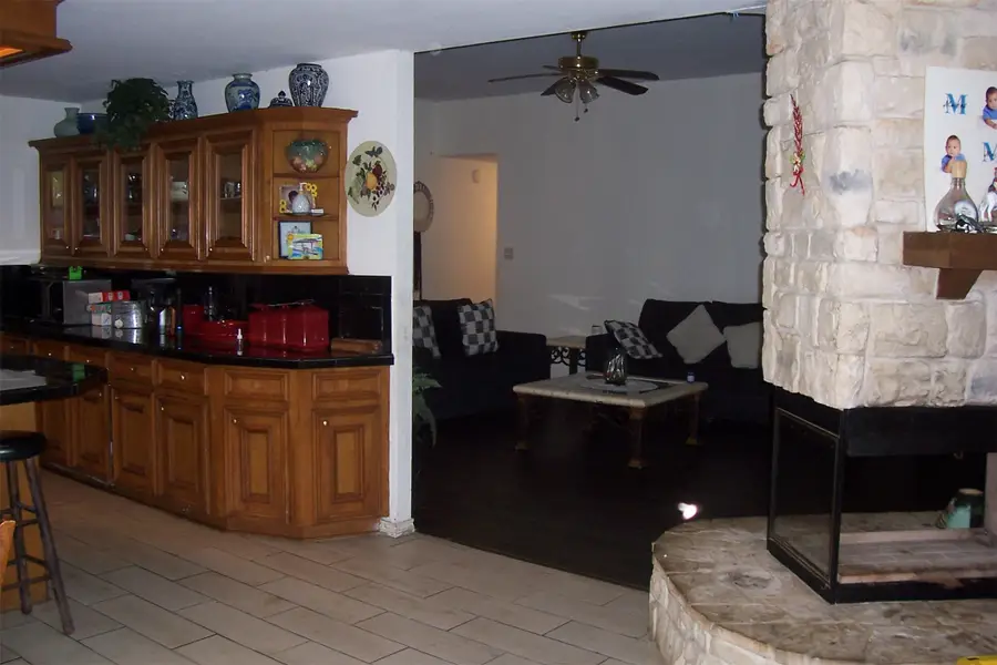 12110 Hillcrest Dr, Pinehurst, TX 77362 - #3