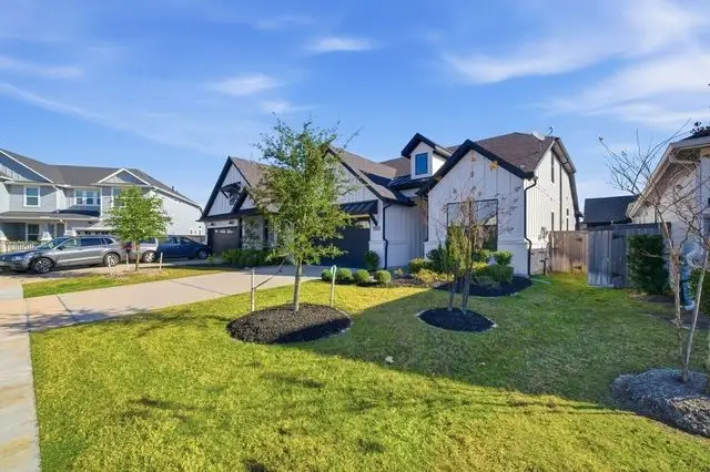 15326 Leal Rancho Court, Cypress, TX 77433 - Image #2