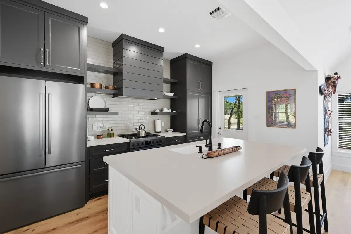 3685 Nixon Lake Road, Carmine, TX 78932 - Image #1