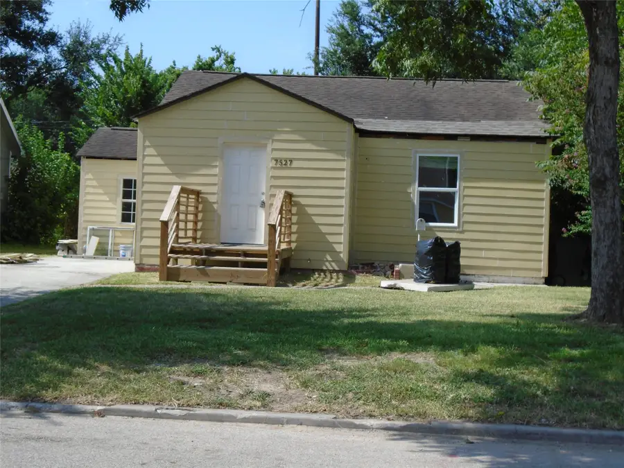 7527 Erath Street, Houston, TX 77023 - #2