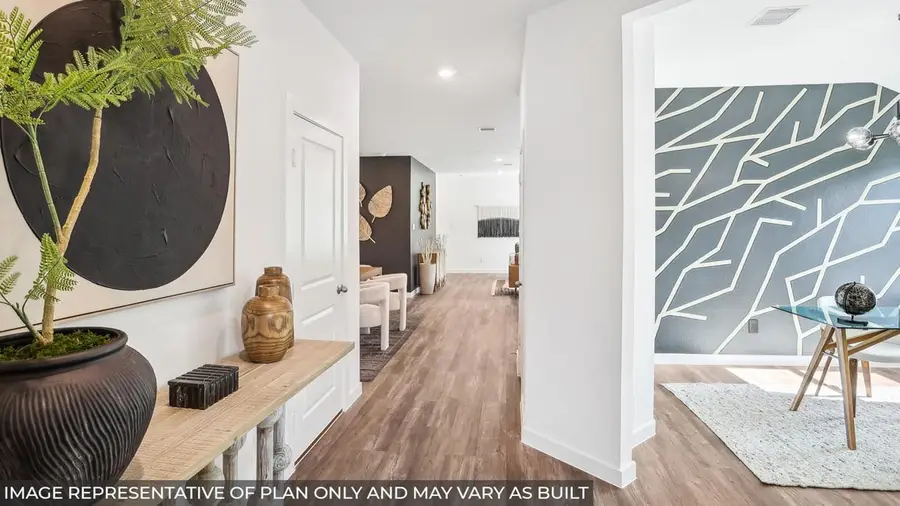 702 Daniels Lake Lane, Dayton, TX 77535 - Image #2