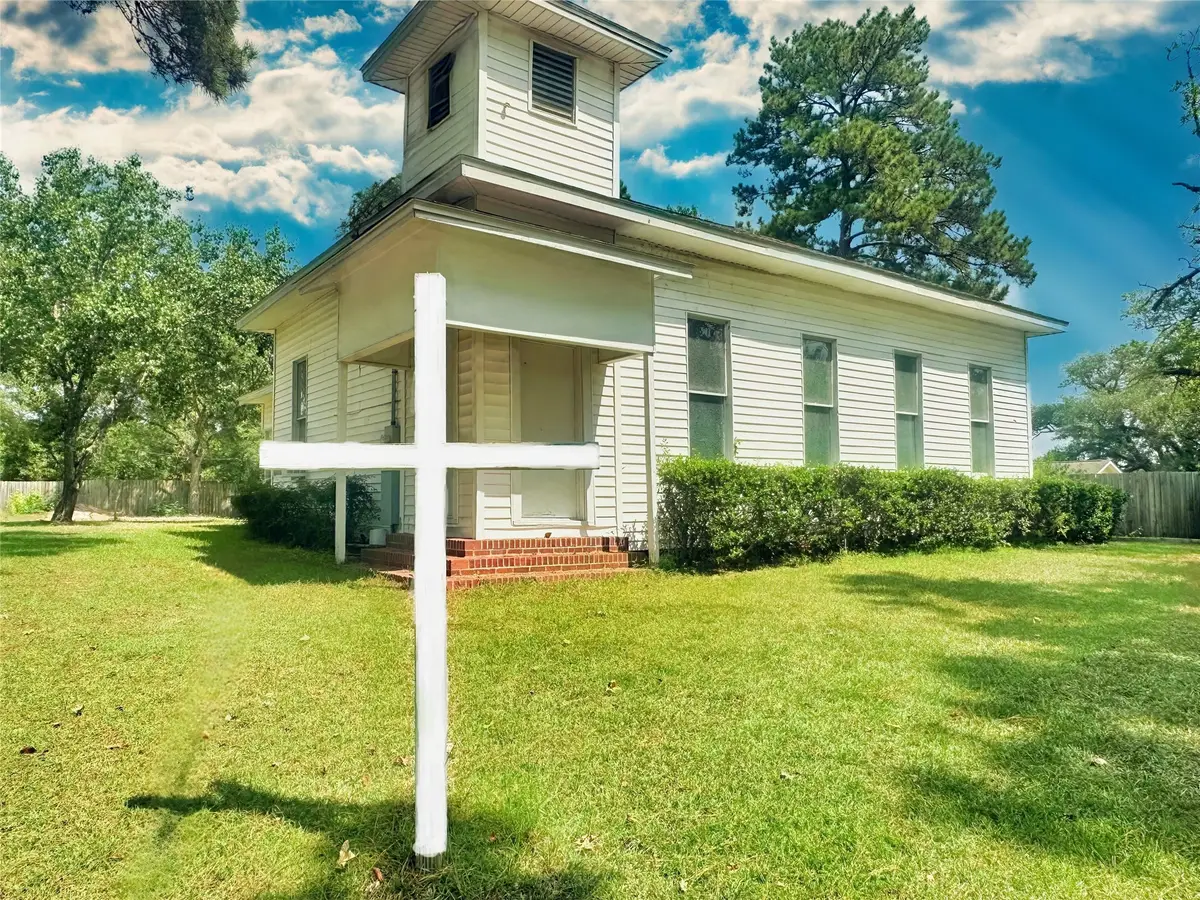 142 Rowe Lane, Moscow, TX 75960 - Image #1