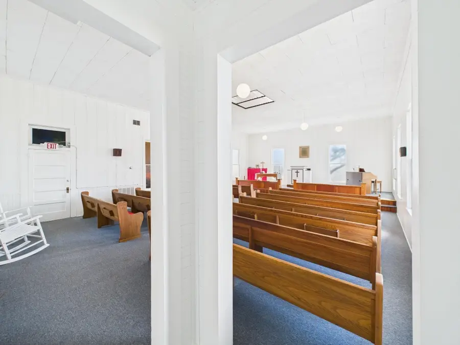 142 Rowe Lane, Moscow, TX 75960 - Image #3