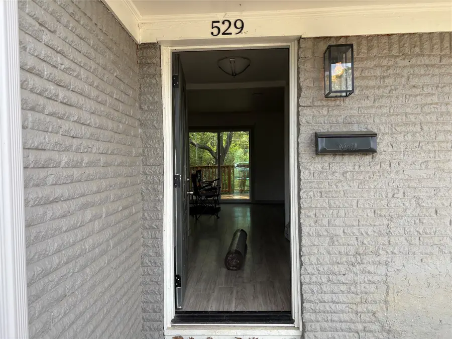 529 4th Street, Grand Prairie, TX 75050 - Image #3