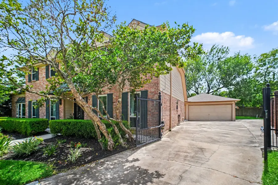 11119 Holly Springs Drive, Houston, TX 77042 - #3