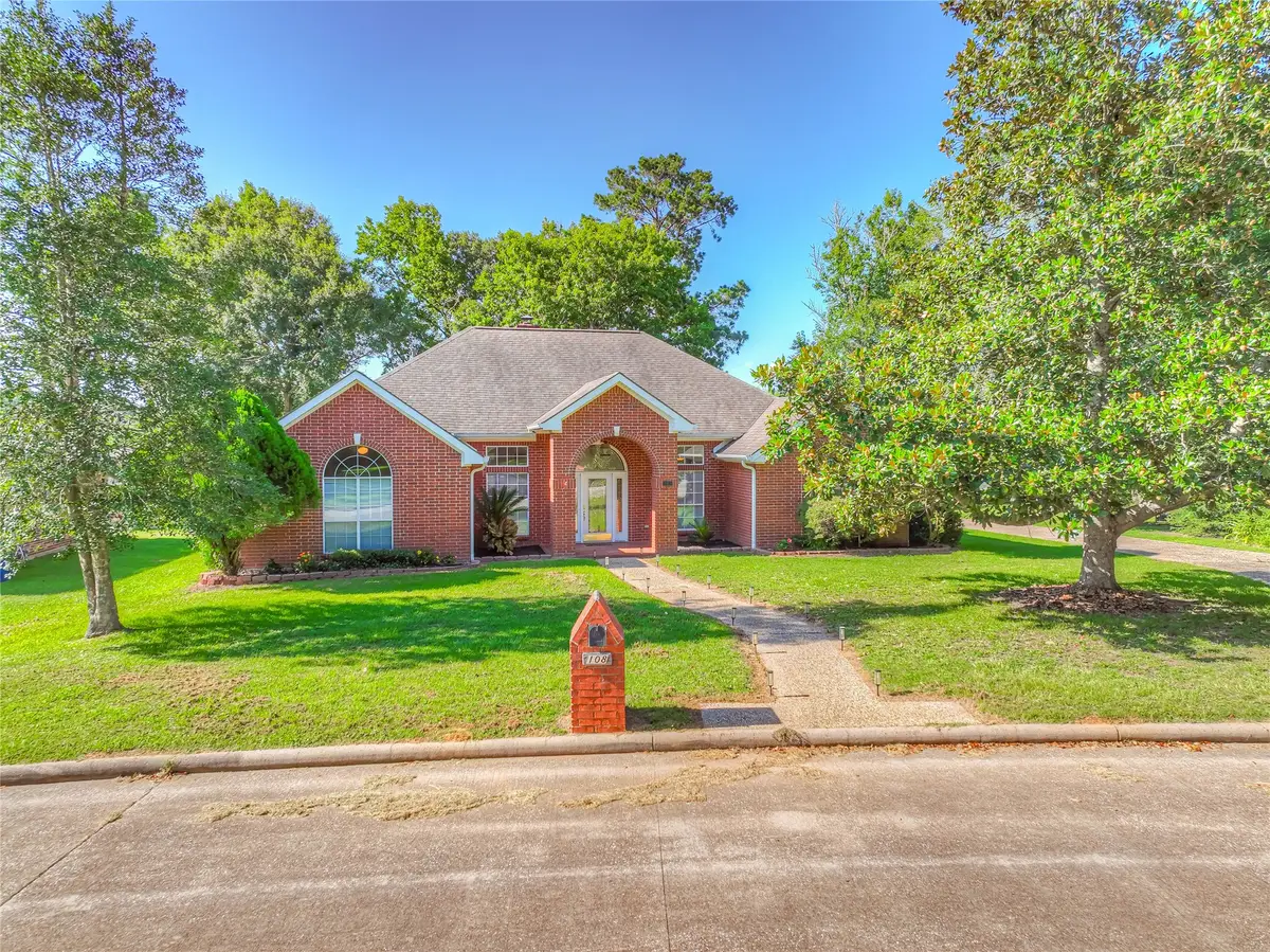 108 Wildwood Drive, Livingston, TX 77351 - #1