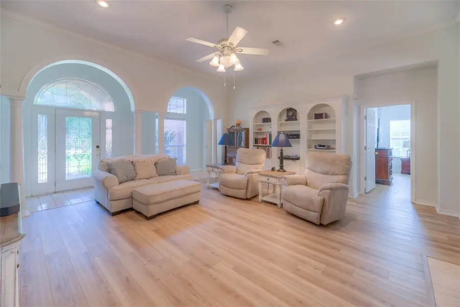 108 Wildwood Drive, Livingston, TX 77351 - #3