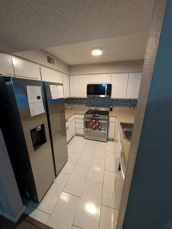 13621 Garden Grove Court #382, Houston, TX 77082
