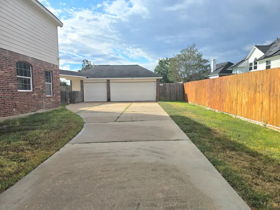 20315 Lakeland Falls Drive, Cypress, TX 77433 - #3