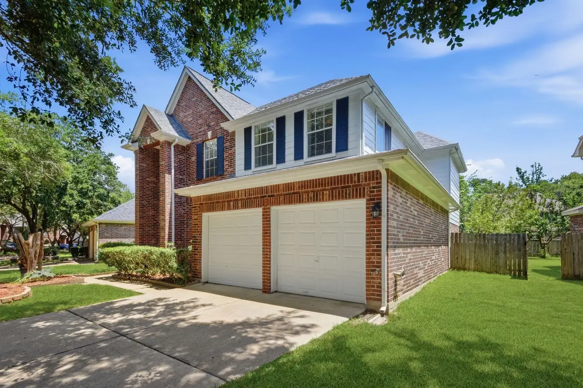 3126 Waters View Dr, Sugar Land, TX 77478 - #1