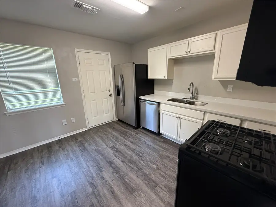 3616 Longwood Drive, Pasadena, TX 77503 - Image #3