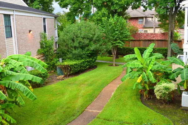 2750 Holly Hall Street #1014, Houston, TX 77054