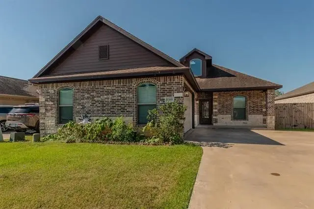 6385 Highpoint Avenue, Beaumont, TX 77708 - #2