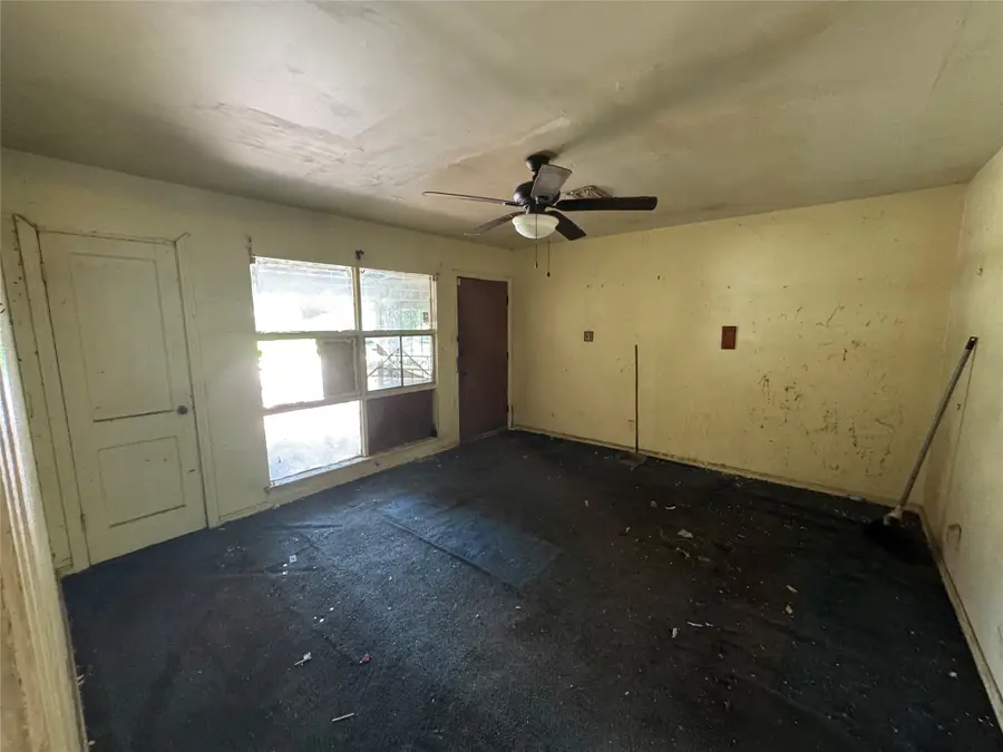 5811 Westover Street, Houston, TX 77033 - #2