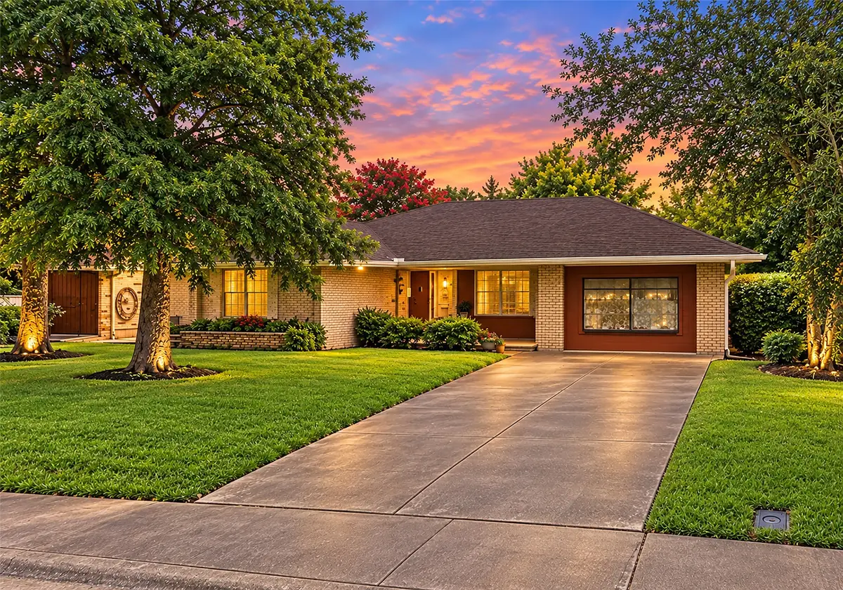4805 Viking Drive, Houston, TX 77092 - #1