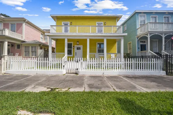 3124 Bernardo De Galvez Avenue, Galveston, TX 77550